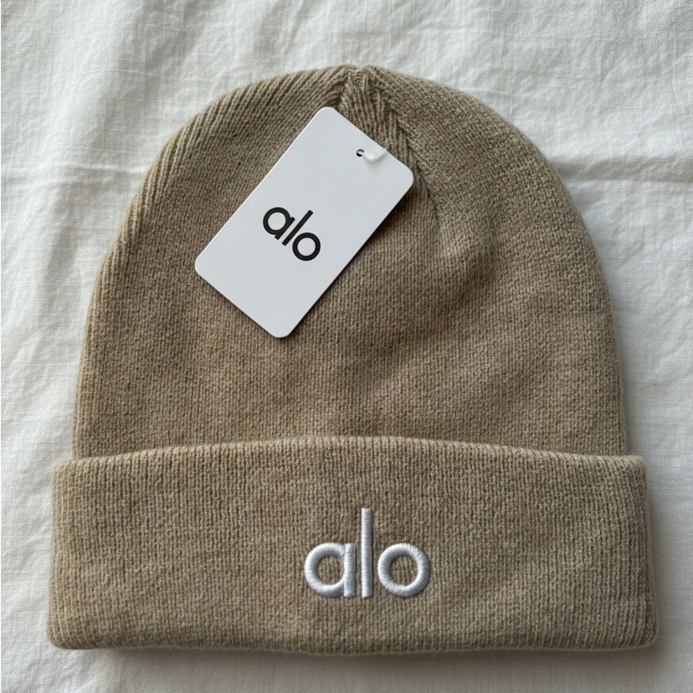ALO Yoga Tan Beanie